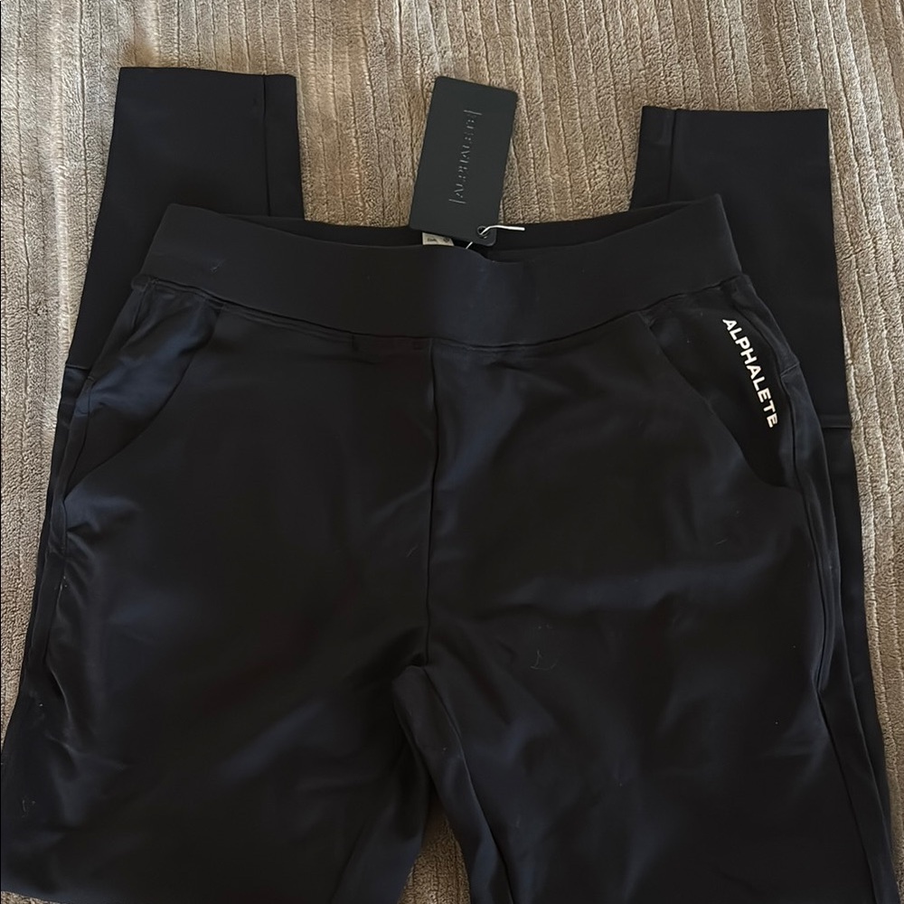 Alphalete Midnight Black Athletic Pants